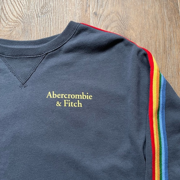 Abercrombie Sweater - Picture 2 of 2